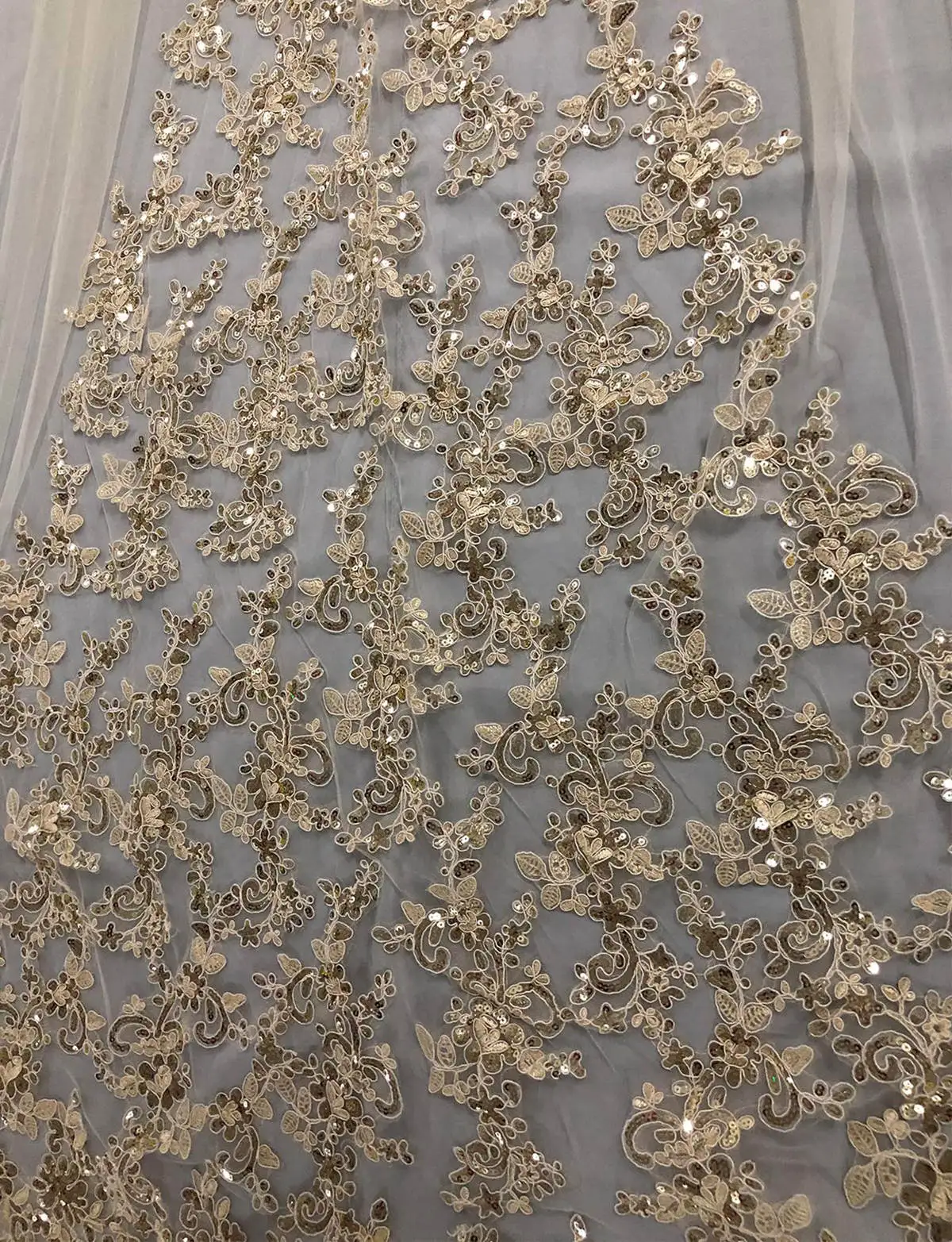 Glitter Wedding Veil Sequin Appliques Cathedral Length One Layer Bridal Veils Applique Edge For Bride Velo De Cabeza Custom Made image 4