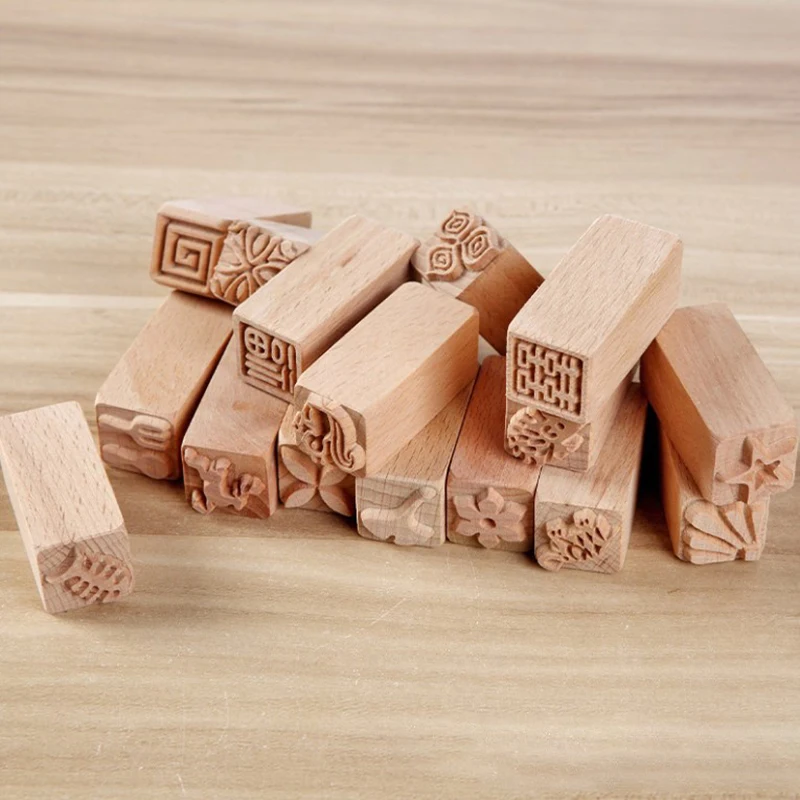 Hand Carved Wooden Stamps Wood Seal for Printing DIY Clay Pottery Printing Blocks Clay Tool Fish Bone/Squirrel/Flower/Deer 1PC