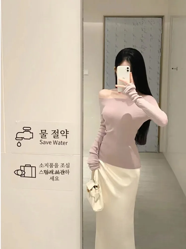 Magenta Expensive Sloping Shoulder Knit Women's Autumn Clothes Open Collarbone Design Waist Hugging Beautiful Long sleeve Soc...