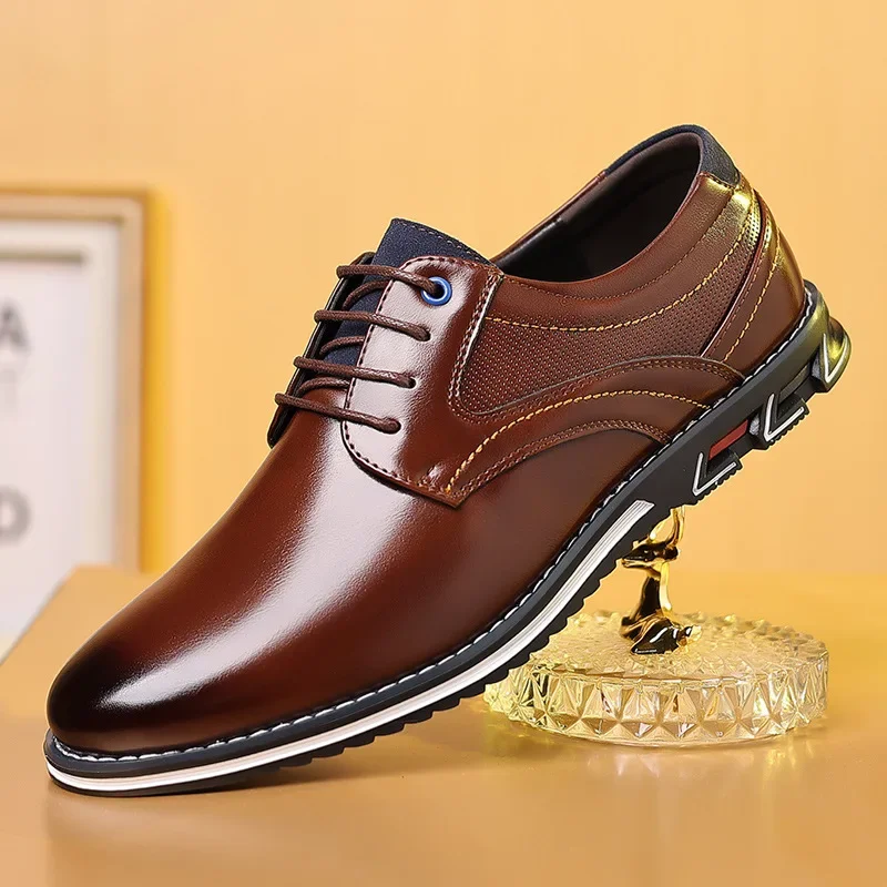 Zapatos informales de cuero PU para hombre, calzado de trabajo de alta calidad a la moda, con cordones, color marrón oscuro, primavera y otoño