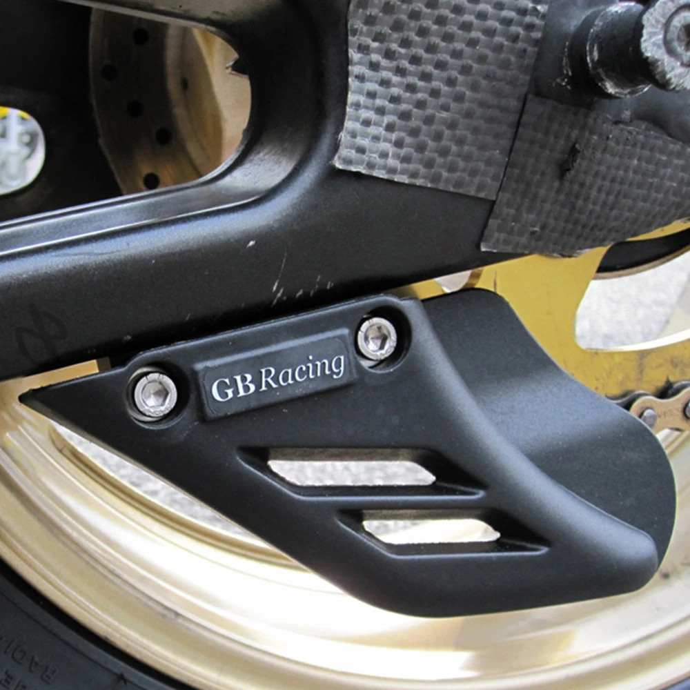 CGA06-GBR LOWER CHAIN GUARD For Daytona 675R 2011-2012&&Street Triple (R) 2013 - 2016 Daytona 675 2006-2010 Left Hand Fitment