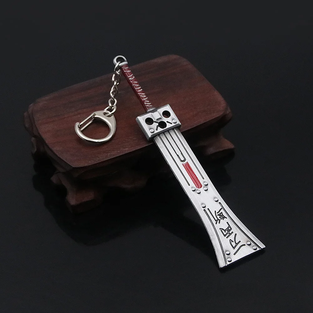 Final Fantasy Zack Fair Weapon Keychain Cloud Strife Buster Sword Metal Pendant Keyring for Men Jewelry Accessories