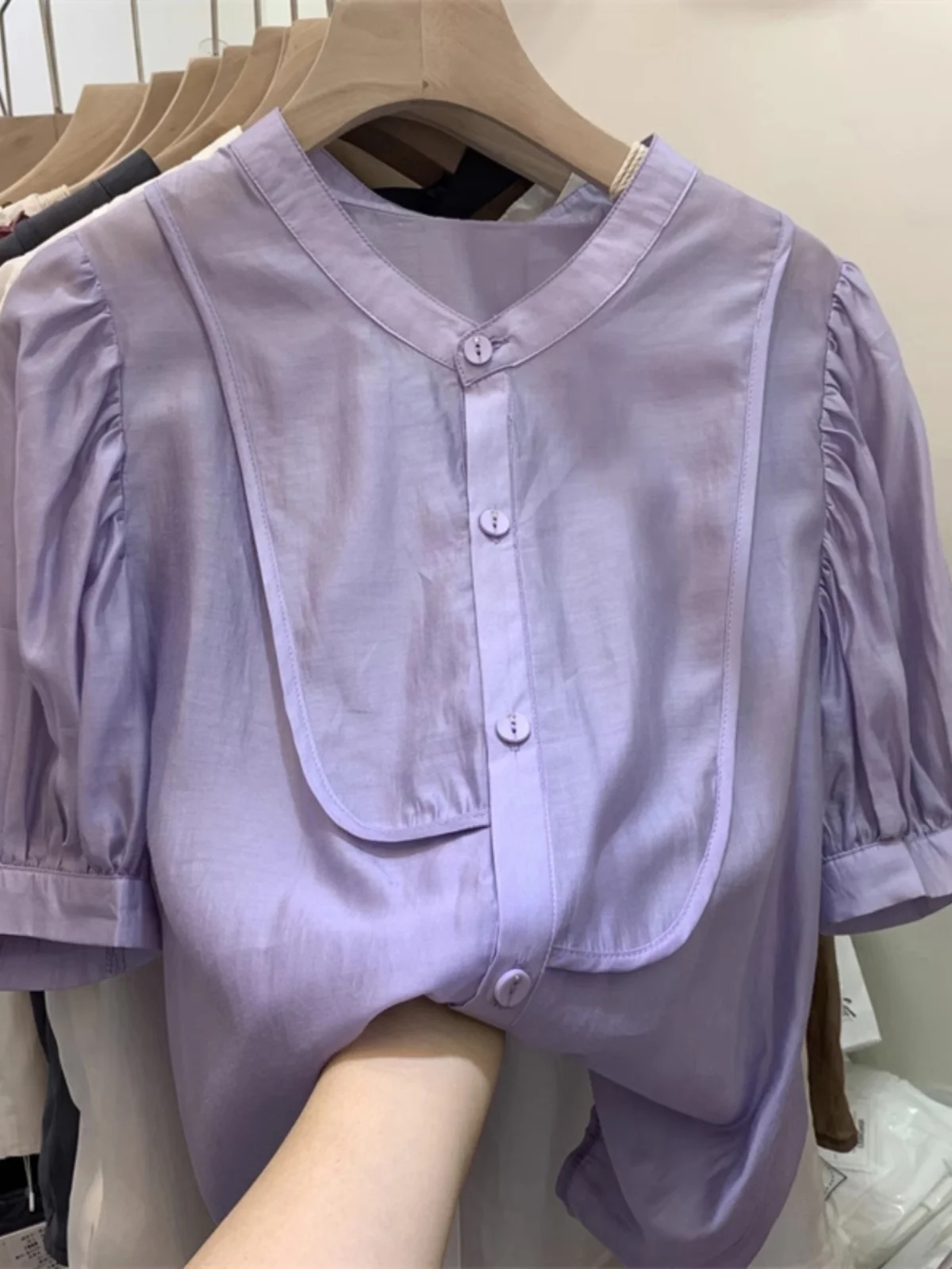 

Dongdaemun Women's Pure Color Bubble Sleeve Silk Shirt Loose Belly Covering Short Sleeve Chiffon Top Korean Style Commute Wind