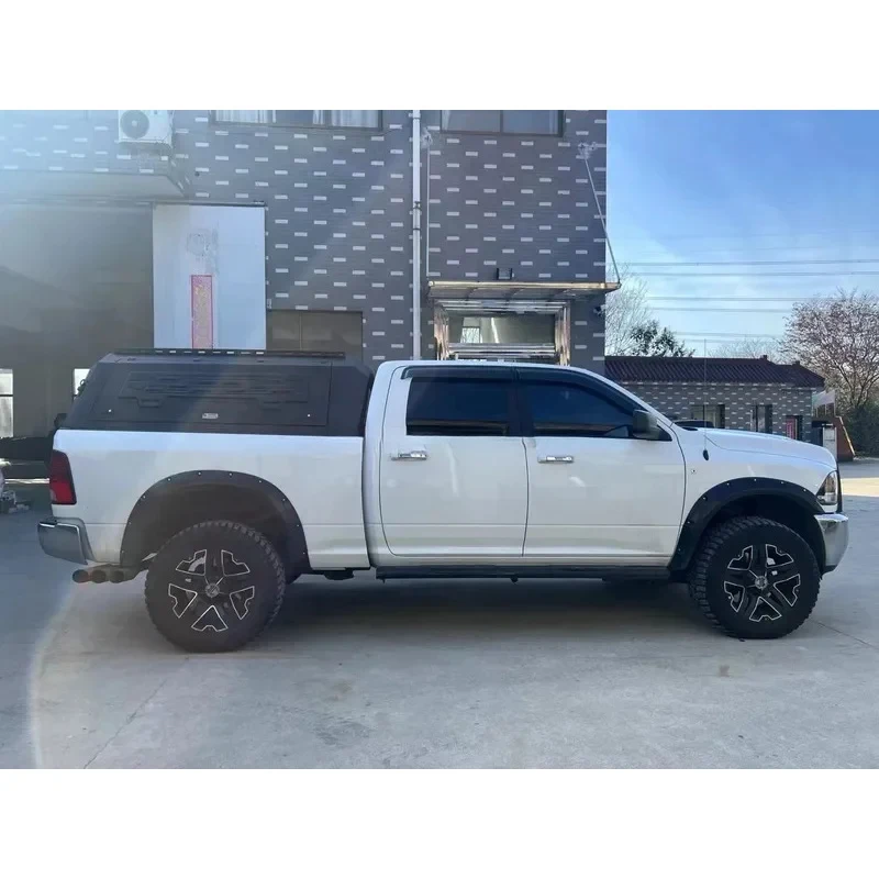 

Waterproof Anti-Rust Aluminum Steel Hard Top Canopy With 5.7ft Pickup Truck