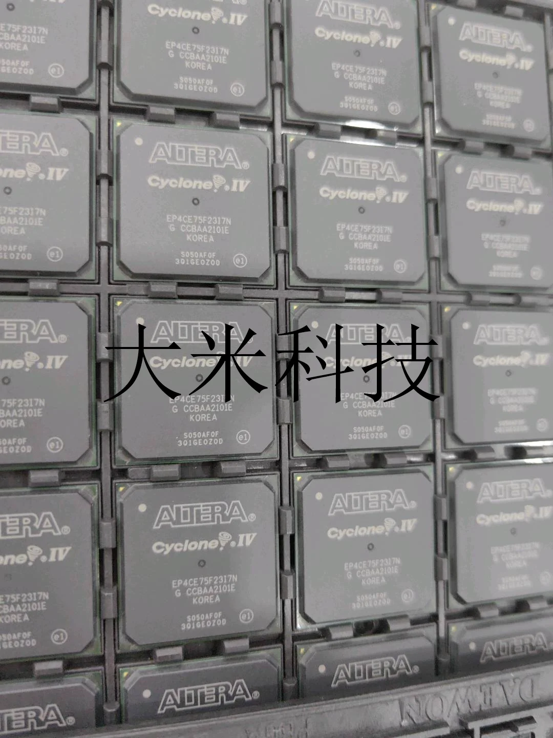 الأصلي EP4CE75F23I7N ، EP4CE75F2317N ، BGA484 ، 10-50 قطعة ، جديد