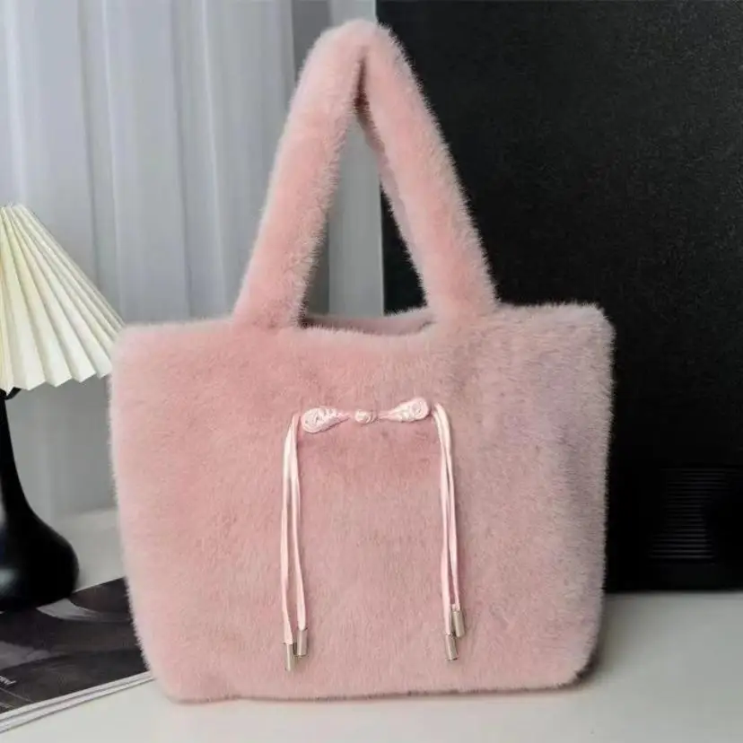 

1 Pcs Cute Chinese Style Handbag Fashionable Fluffy Plush Bag Large Capacity Plush Bag Imitation Mink Plush Handbag