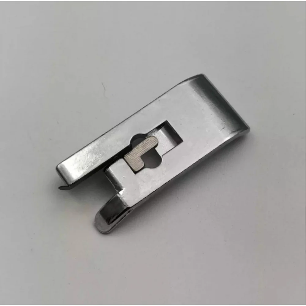 1PC Overlock Overcast  Sewing Machine Foot SA135 Fits All Low Shank Snap-On Singer, Brother, Babylock, Etc  7YJ222  Sewing