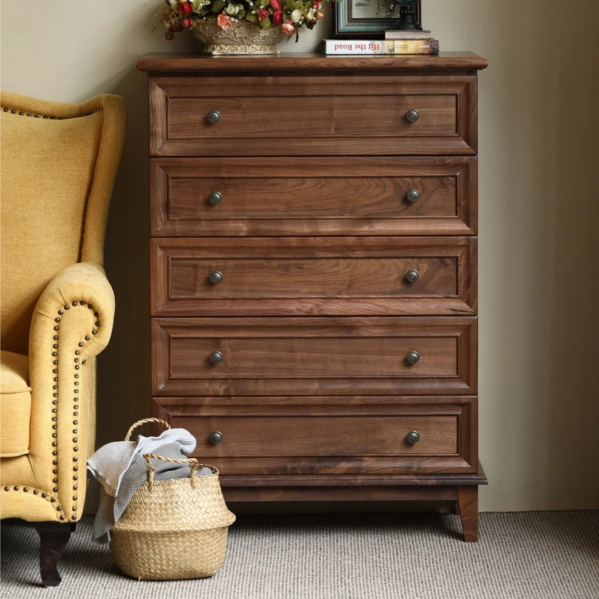 American-style solid wood five-drawer cabinet, black walnut storage cabinet, simple living room drawer cabinet, bedroom foot cab