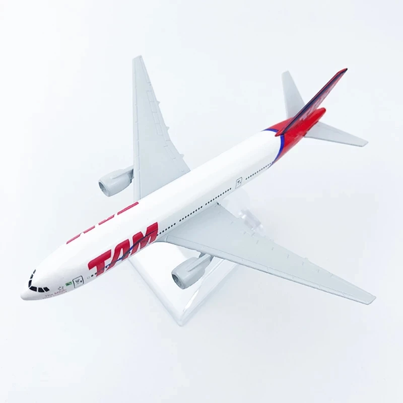 16cm 1/400 Scale Brazi TAM B777 Metal Miniature Airplane Model Kit with Stand for Aviation Enthusiast Gift or Collection Display