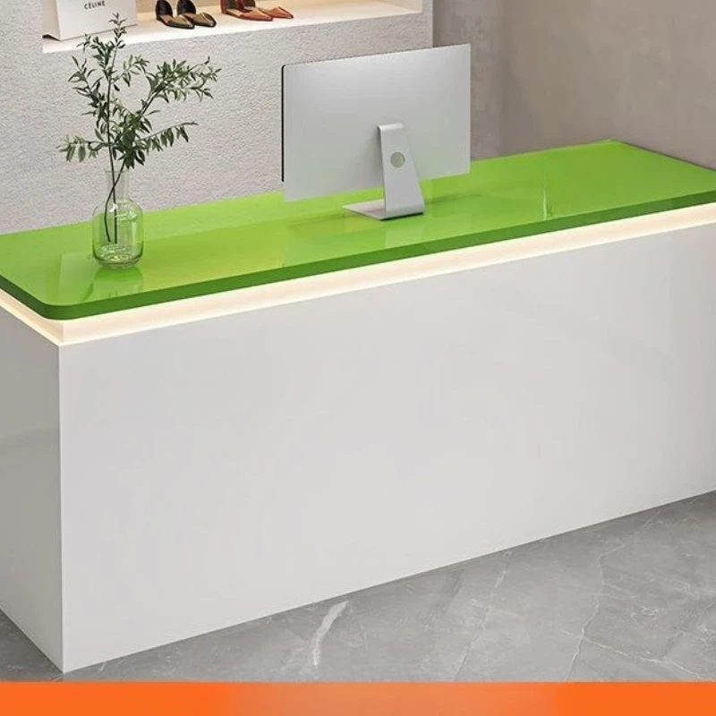 

Bar checkout page shop, small, simple, modern, beauty salon, clothing, haircut