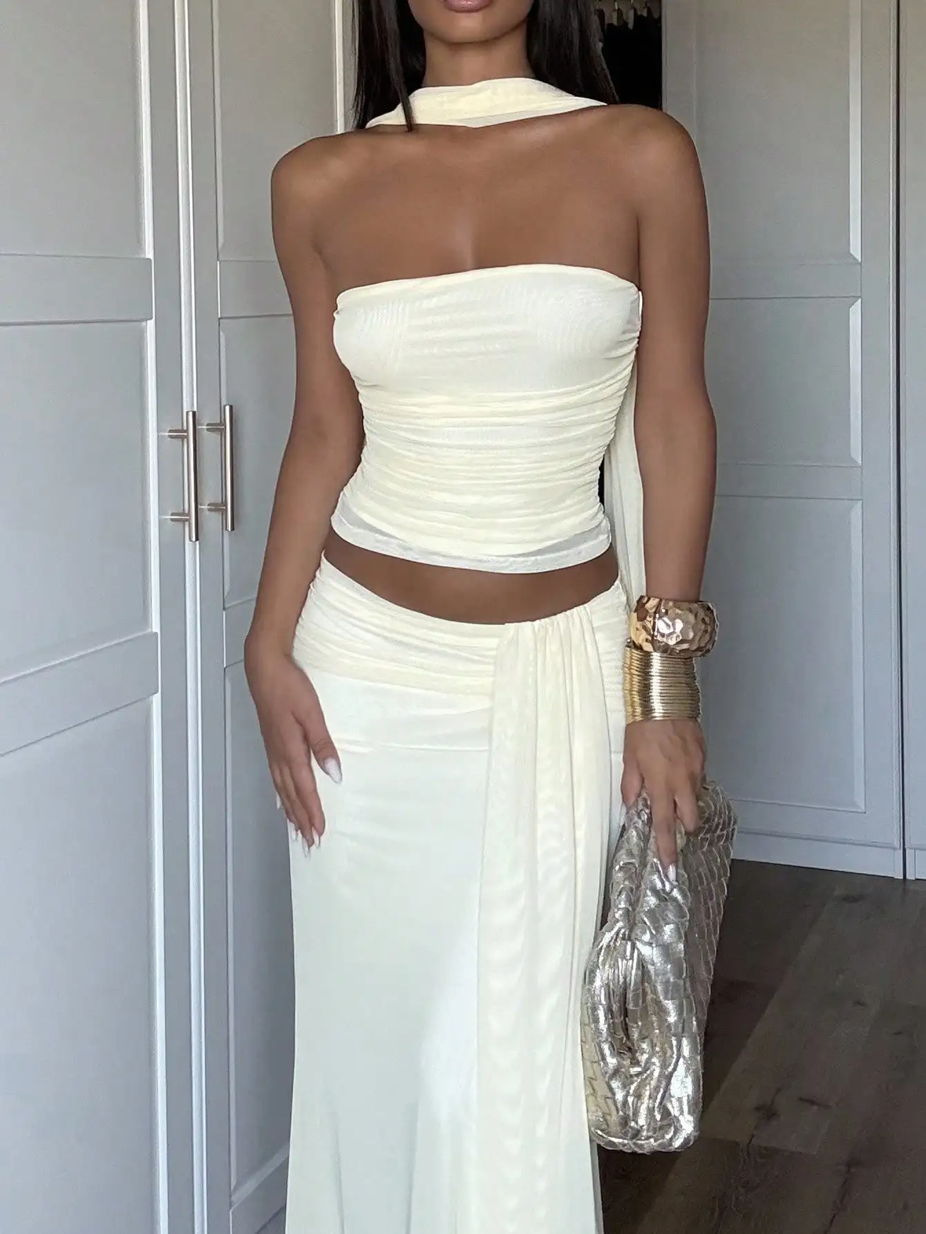 

Women Two Piece Outfit Strapless Crop Top And Maxi Skirt For Casual Party