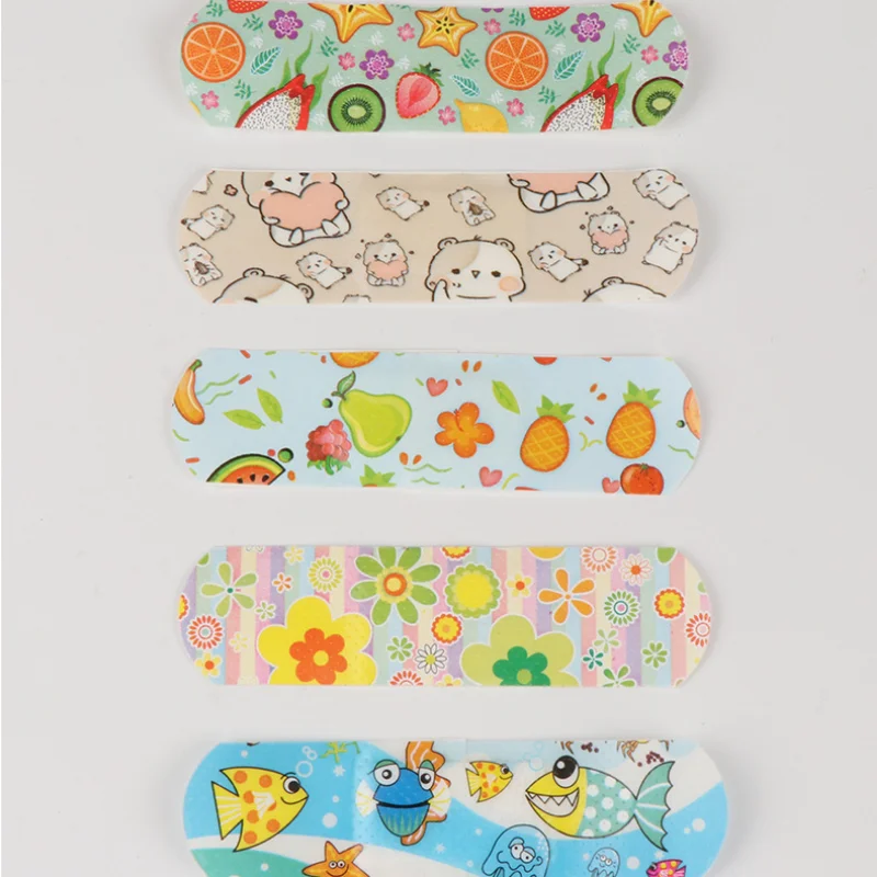 100 Buah/Set Plester Kartun untuk Anak-anak Bayi Pita Bantuan Medis Strip Tahan Air Plester Luka Bernapas Patch Kawaii Perban