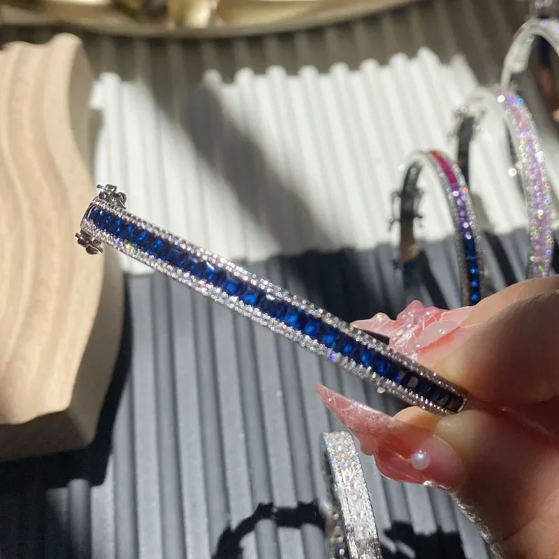 2023 Trending Luxury Vintage Fashionable Color Closed Mouth Women\'s Bracelet Jewelry Adjustable Party Gift Be Engaged