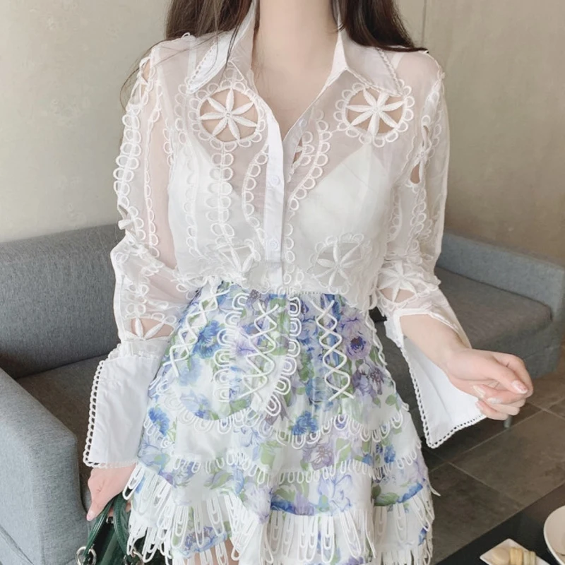 Spring Long Sleeve White Blouse Women Sexy Hollow Floral Embroidery Female Shirt Vintage Loose Tops Casual Clothes Blusas 13369