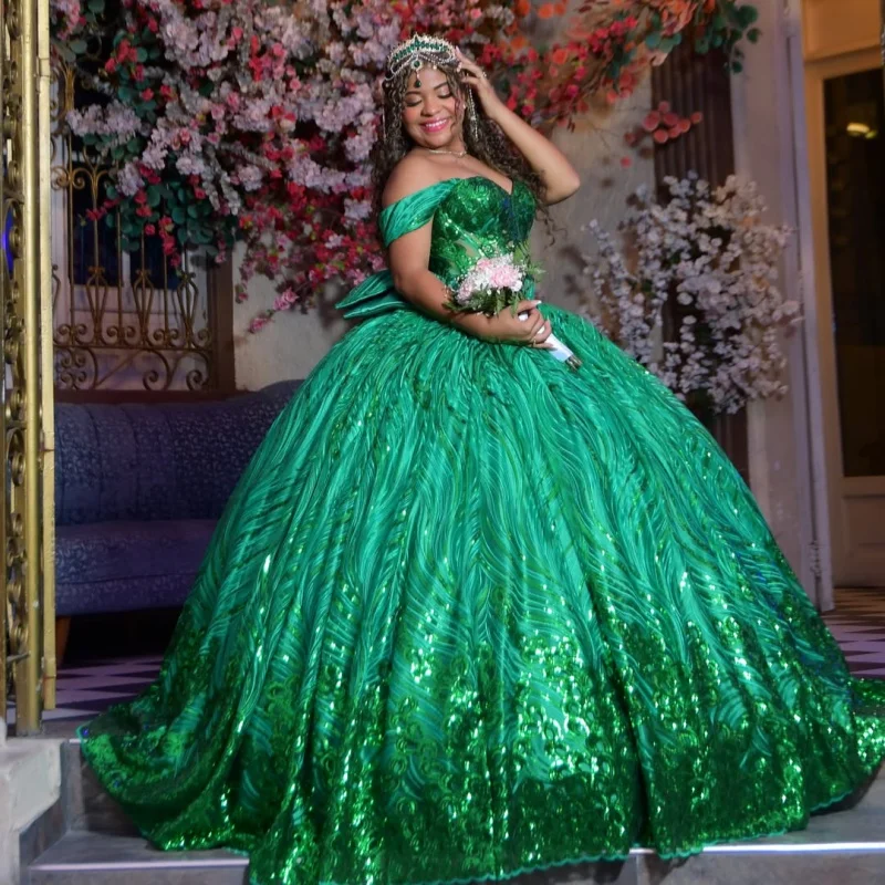 

Shiny Green Quinceanera Dress off-shoulder Glitter Flower Crystal Decal Bow Long tail vestidos de 15 Quinceanera ﻿Customize