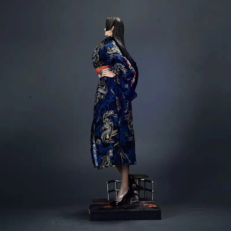 One Piece Anime Figur Uta Kimono Kaiserin Boa Hancock Hochwertiges Modell Boutique Große dekorative Desktop Szene Sammlung Spielzeug