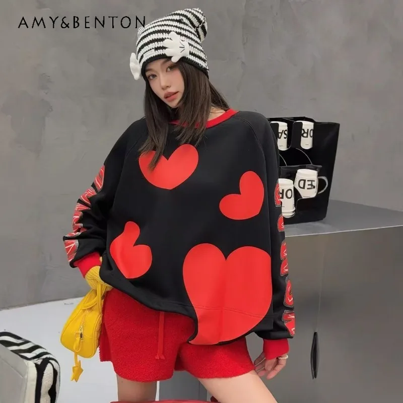 

New Autumn Winter Heavy Industry Design Sense 3D Heart Patchwork Sweatshirt Ladies New Loose Fit Versatile Fleece-Lined Warm Top