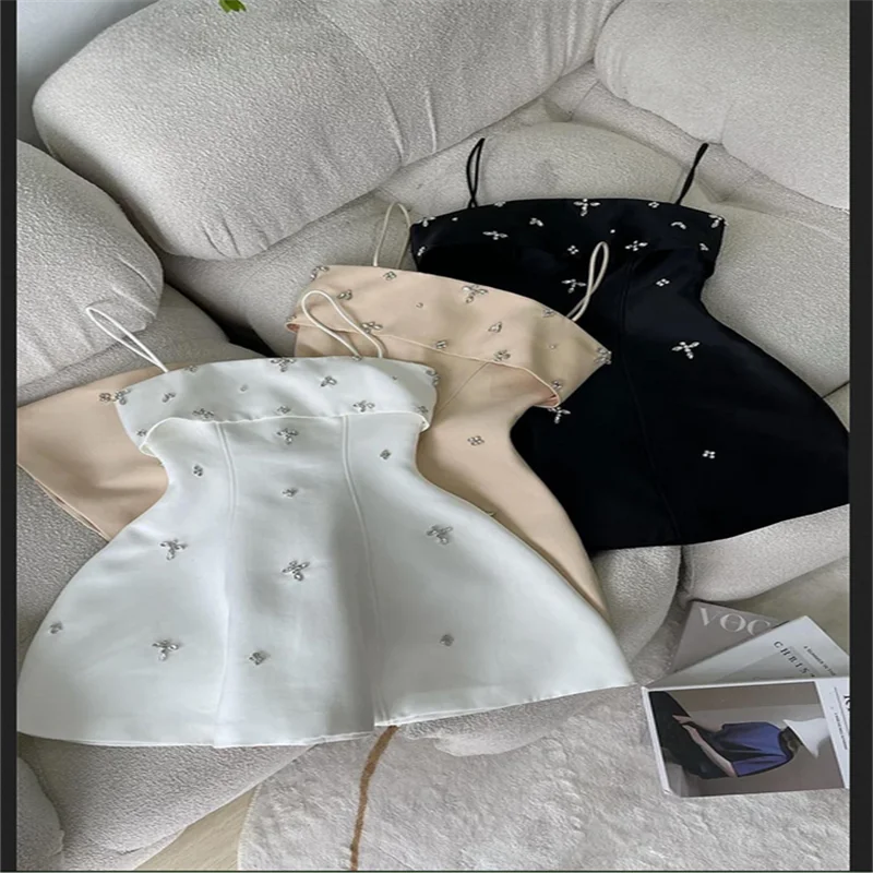 Mini robe de soirée de cetim branco, apliques de miçangas, elegante, sem mangas, vestidos de baile, alça espaguete, curto, mini vestido de casamento