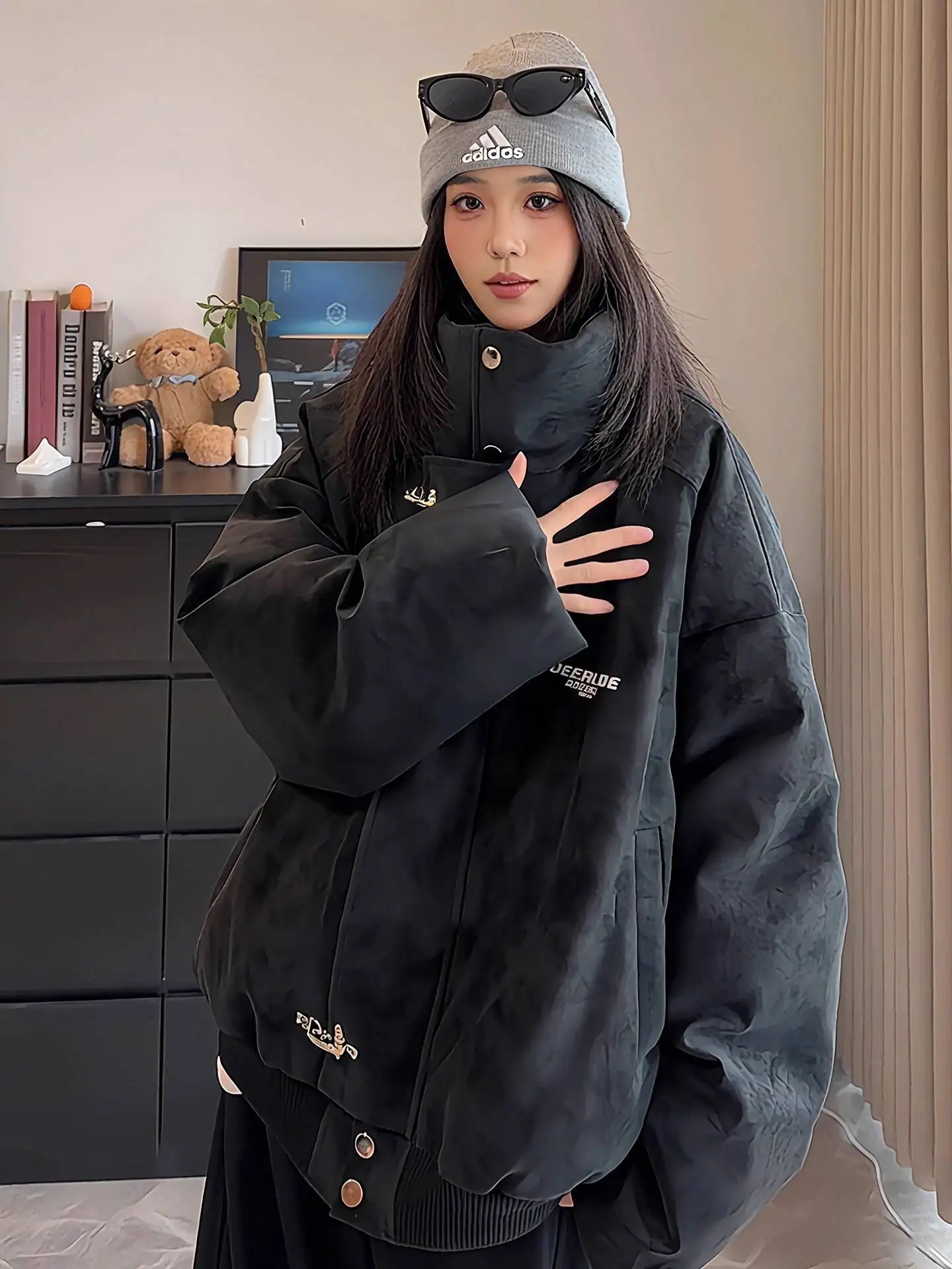 سترة نسائية معطف قطني 2025 شتاء جديد للرجال التعادل صبغ بولي Leather سترة جلدية سميكة مبطن الدافئة الوقوف طوق الطائرة زر معطف منتفخ #4