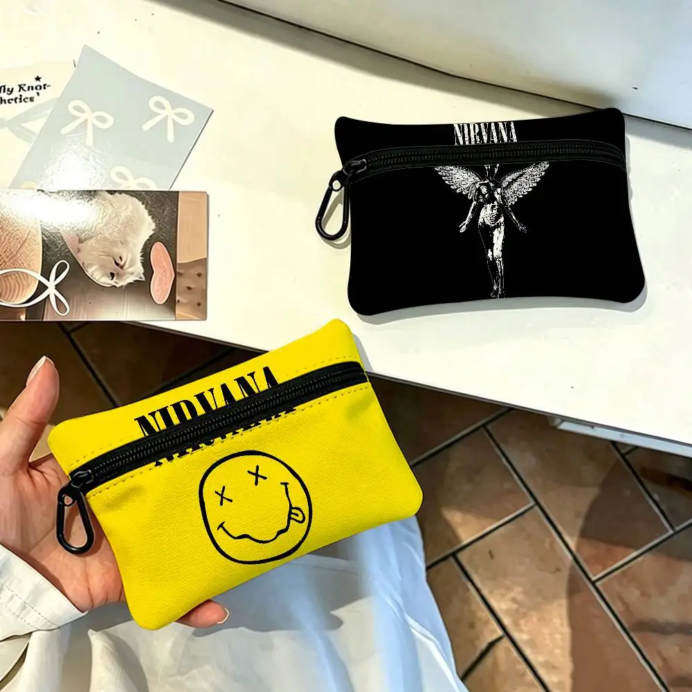 popular band N-nirvana-A Oxford Fabric Mini Coin Wallet Smooth Zipper Hanging Design Multi-use Small Storage Bag For Travel