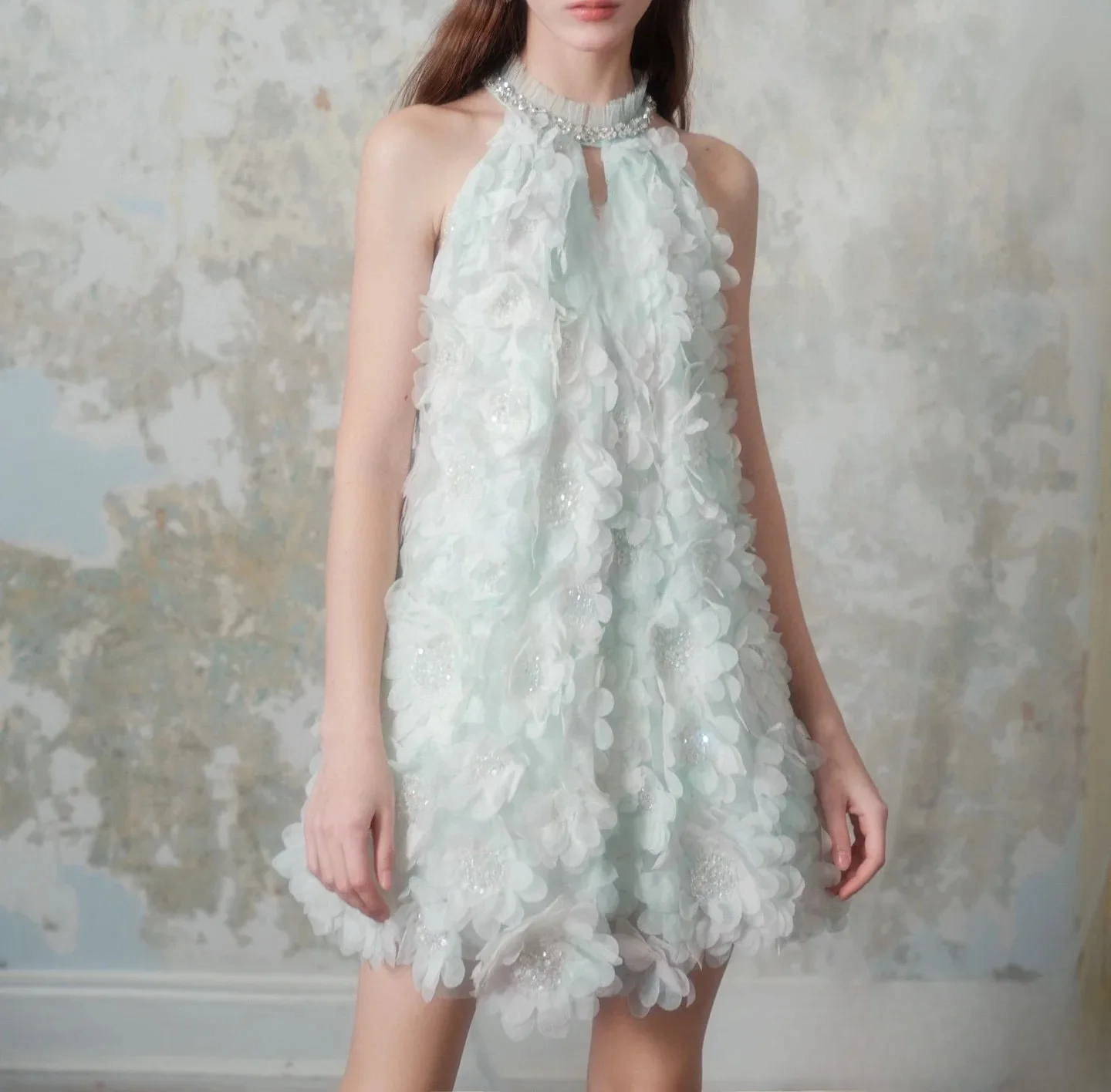 Uni vestido de festa de luxo de alta qualidade feminino halter sem mangas com zíper design faixas de cetim 3d floral lantejoulas vestido de noite