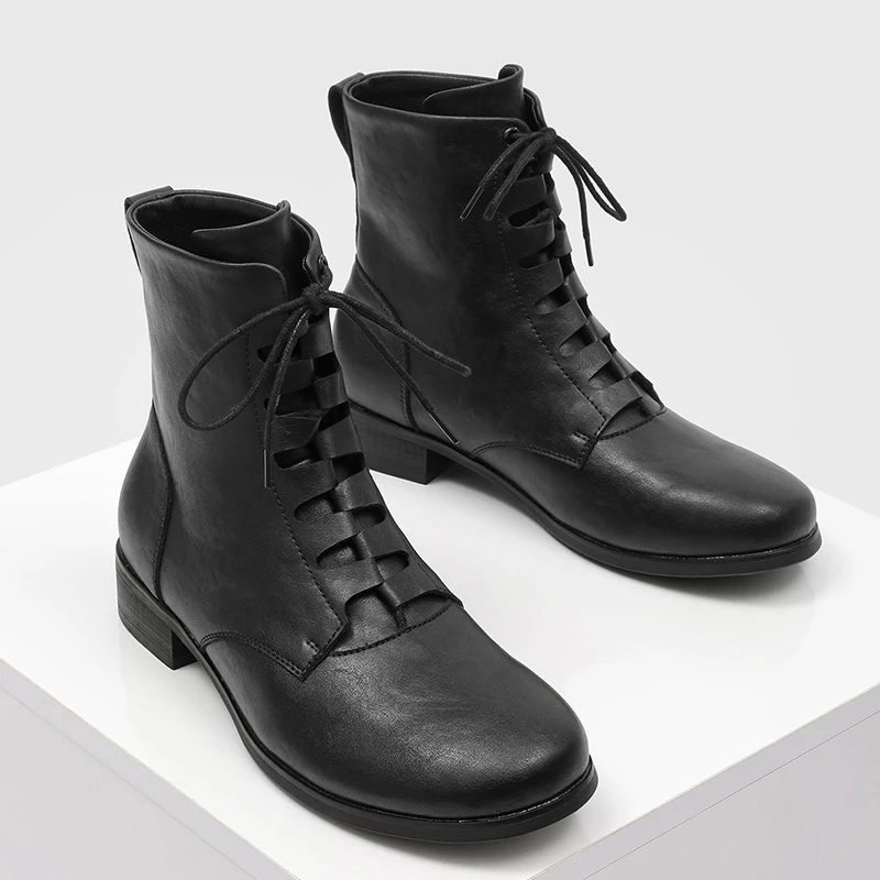 

Men Soft Leather Open Lace Ankle Boots Black Low-heeled Round-toe Retro Casual Short Boots with English Style Sizes 38 - 46