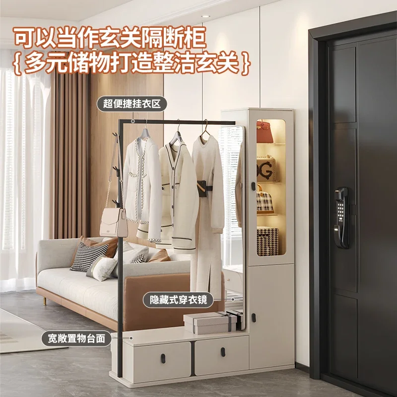 Espelho moderno e simples de comprimento total, cabide e baú integrados