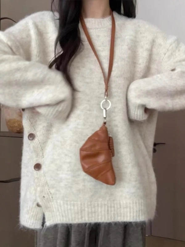 

Soft Cozy Camere Knitted Sweater Coat Women's Autumn Design Split Knitted Top Faionable mat Fem Outerwear