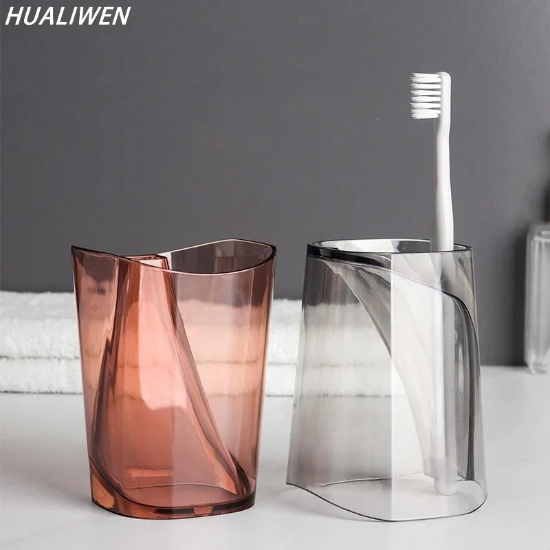 Creative inverted dustproof, anti scaling, and waterless cup, cute household bathroom toothbrush cup