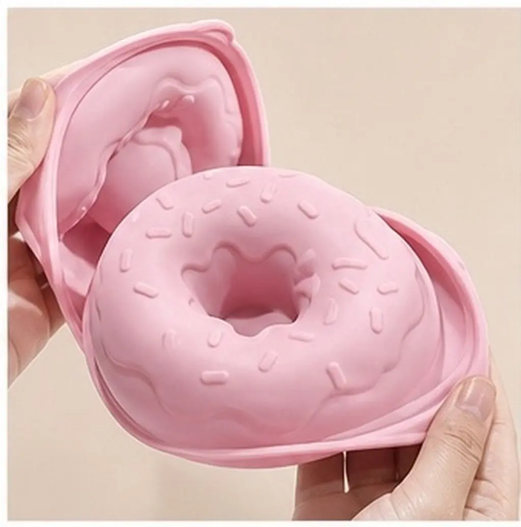 2Pcs Non-Stick Donut Mold High-Quality Silicone Doughnut Casting Mould Baking Tool for Cakes Donuts Biscuits Mousse Banquet
