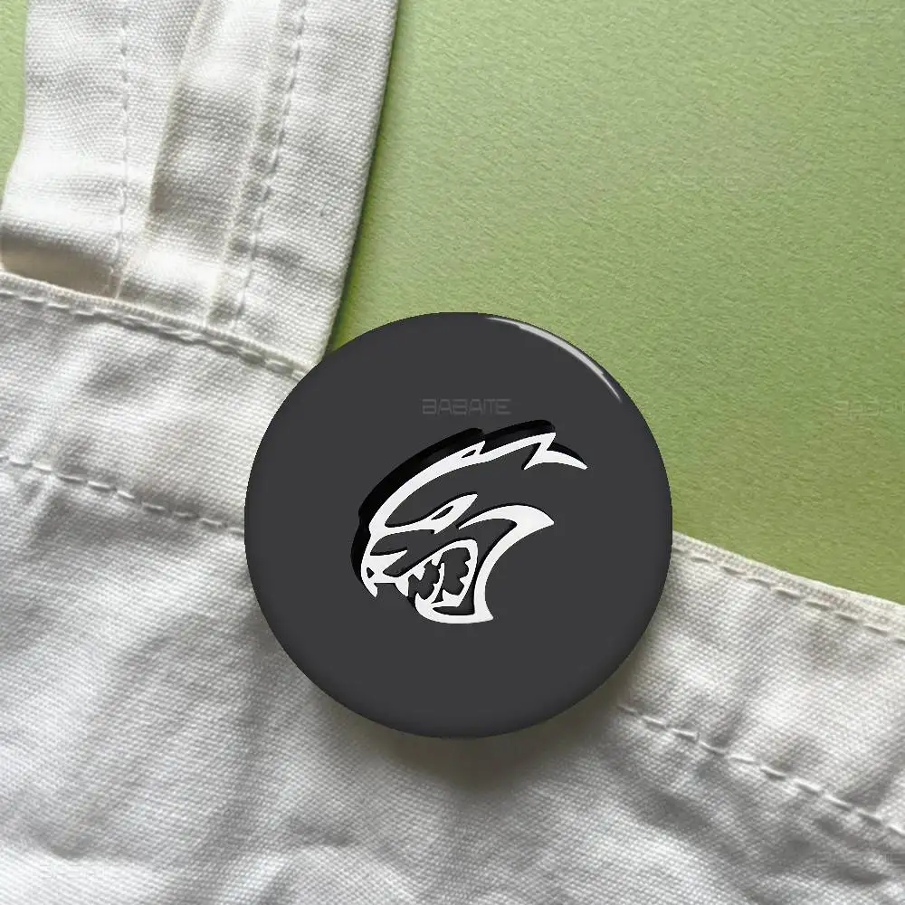 S-SRT Hellcat Credit Soft Button Pin Round Metal Badge Lapel Pin Parts Gift Friends Kid Jewelry view 6