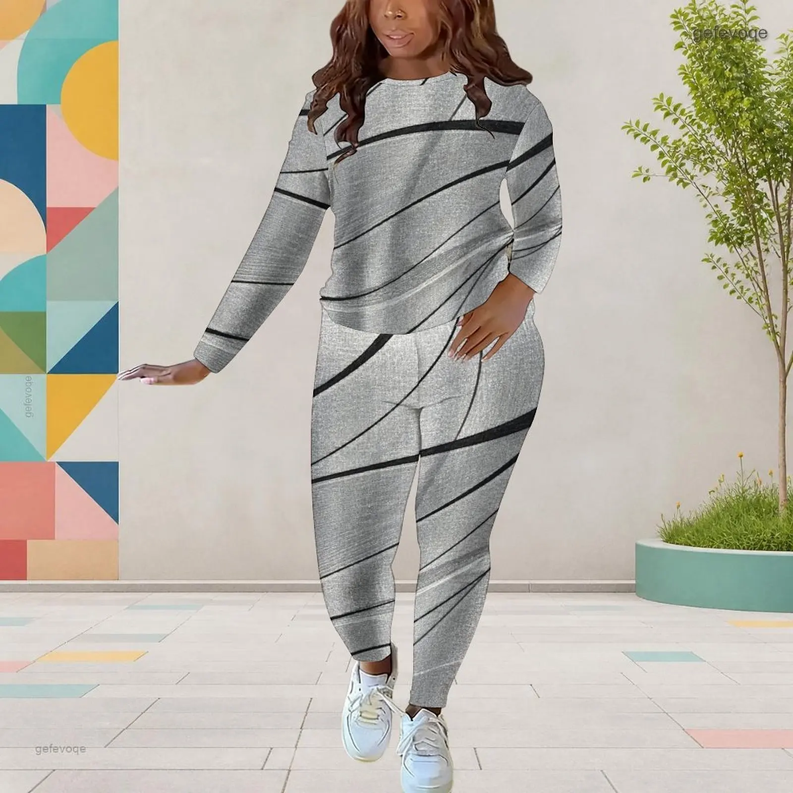 Women Heather Gray Diagonal Curved Striped Print Round Neck Long Sleeve Top and Fitted Pants Two Piece Set