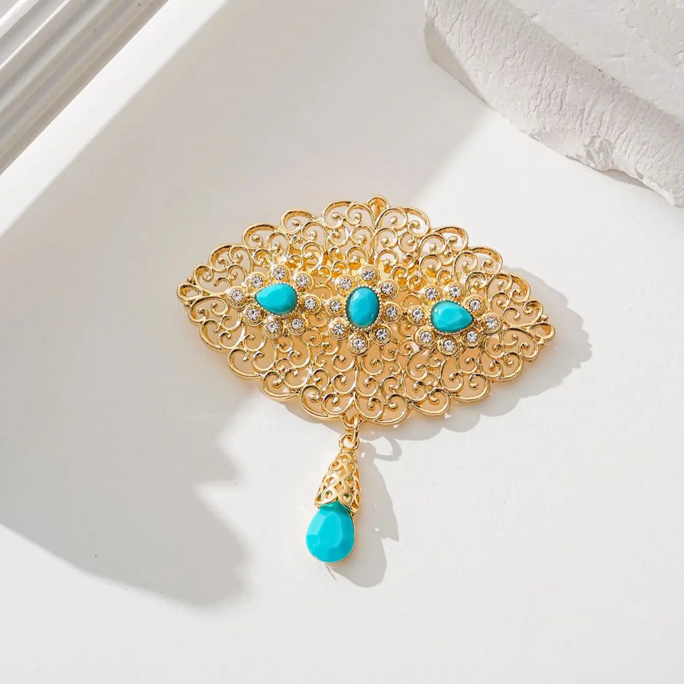 New Arabesque Gold Color Brooches with Rhinestone Water Drop  Women  Brooches Morocco Muslim Wedding Jewelry Hjab Pins