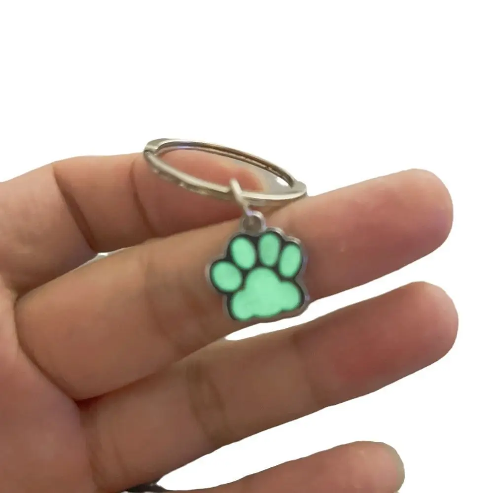 Fashion Glow in Dark Luminous Paw Keychain Bag Ornament Animal Footprints Cat Paw Keyring Alloy Cartoon Car Keys