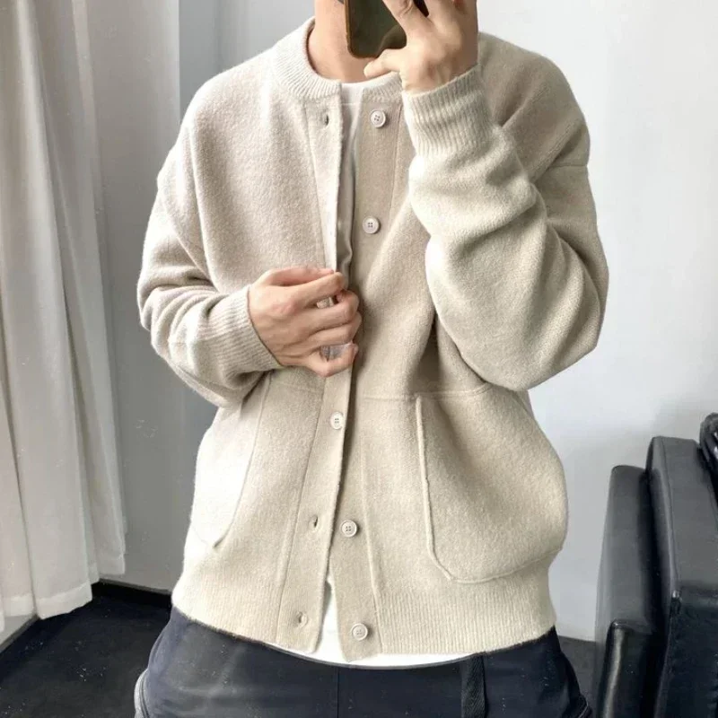 Man Clothes Round Collar Plain Knitted Sweaters for Men Crewneck Solid Color Cardigan Green Black Japanese Harajuku Fashion Neck