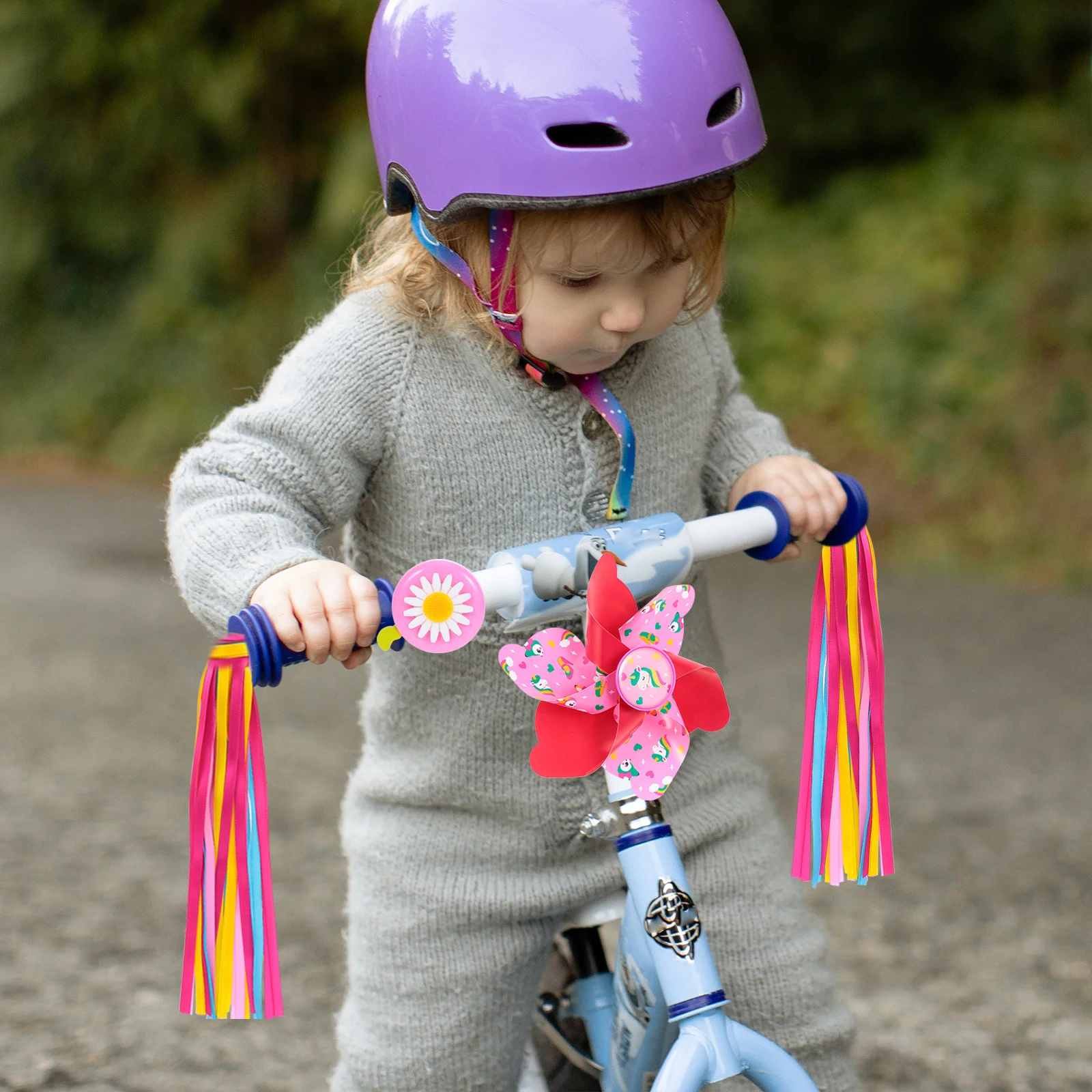 

1Set Childrens Bike Accessories Handlebar Bells Streamers Windmills Scooter Decorations Child Bike Decorative Accessories