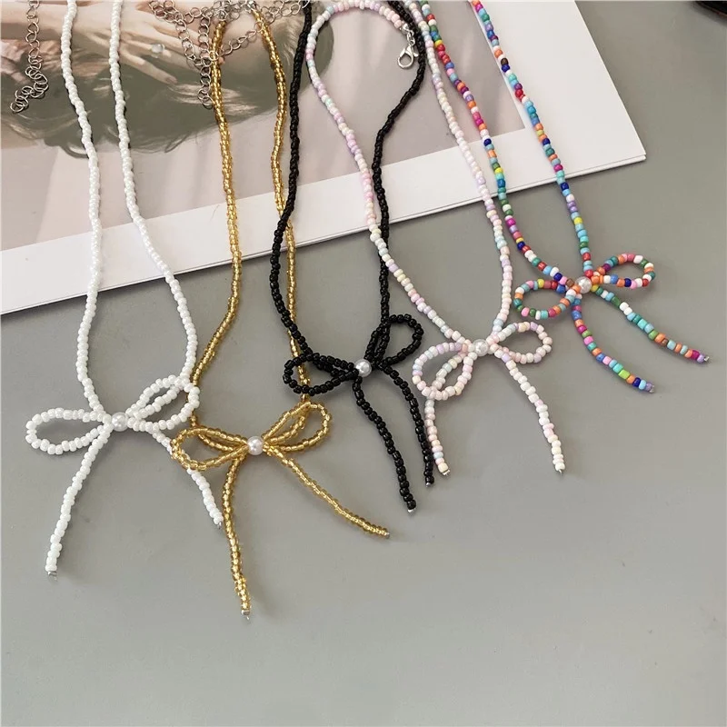 Korean Fashion Knotbow Choker Necklace for Girl Trendy Romantic Handmade Rice Beads Short Neck Jewelry Gift for Friend Wholesale