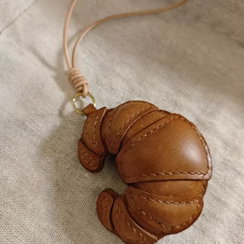 Handmade PU Leather Sheepskin Croissant Bag Pendant Charm Keychain Girls Shell Pendant Gift Bag Decoration Accessories