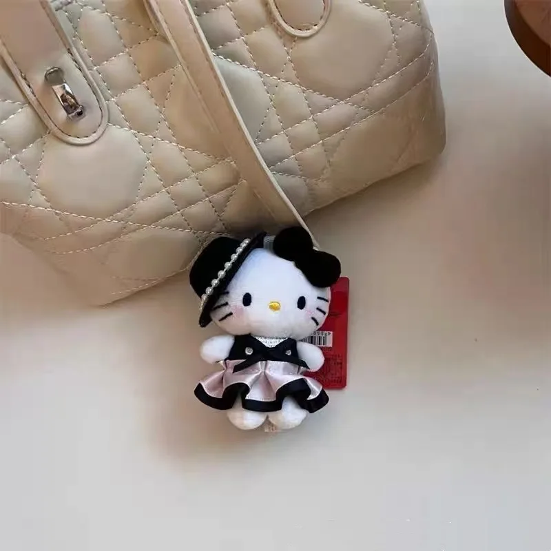 Sanrio hello kitty socialite cetim saia chapéu arco macio pelúcia pingente estudante mochila zíper acessórios roupa coordenação presente