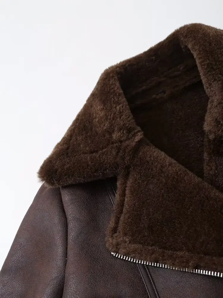 Stile europeo e americano 2025 inverno nuovo stile risvolto cerniera moda versatile giacca monopezzo in pelliccia