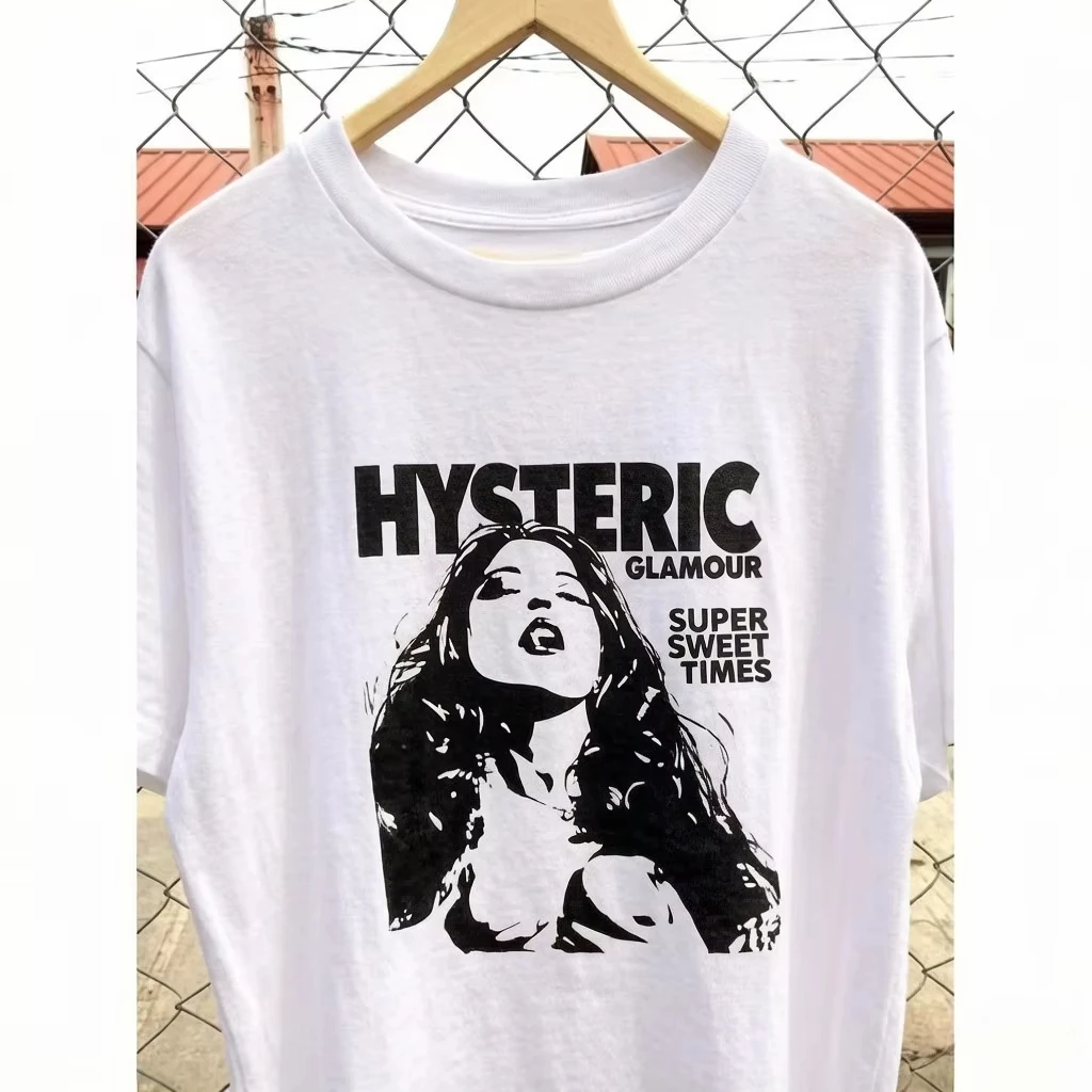 2026 New Unisex Retro Fashion T‑Shirt Hysteric Glamour Times Vintage Pin‑up Lady Art Distressed Washed Front Casual Street Tee