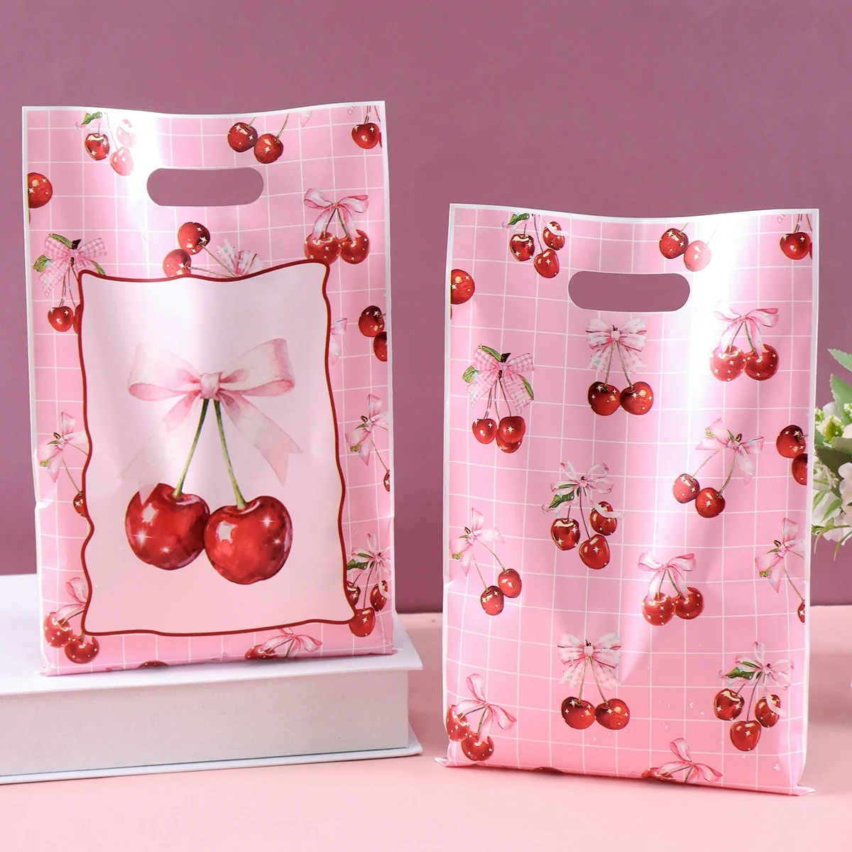 10/20/50pcs Pink Cherry Bow Gift Bags Mixed Sweet Pink Grid Pattern Reusable Treat Bags for 1st Birthday Party Decoration