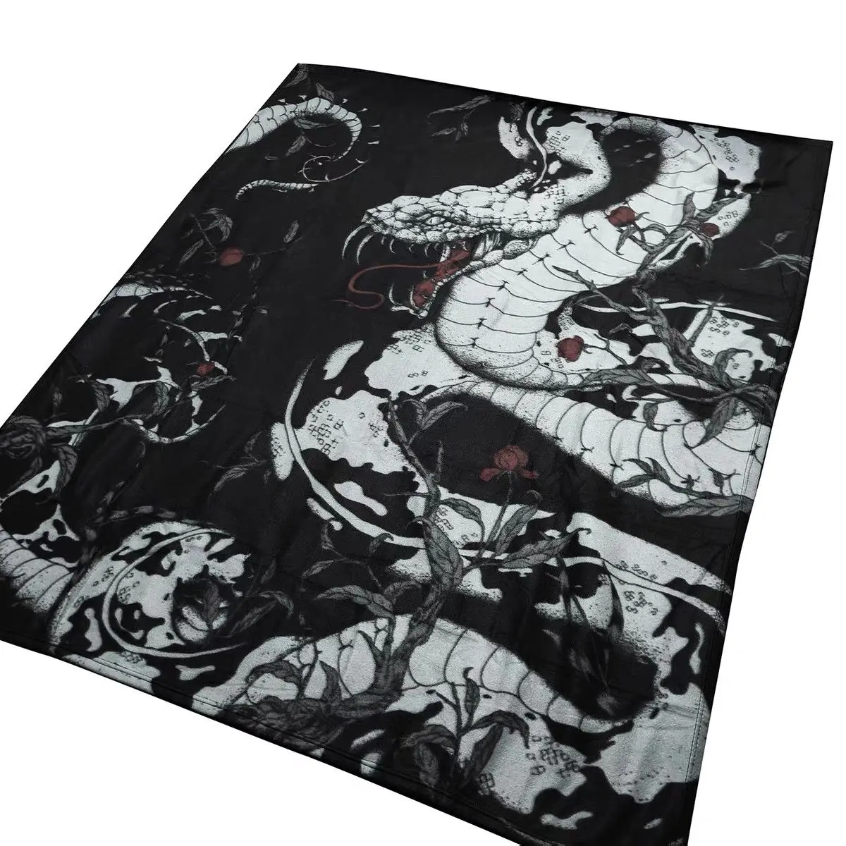 Gothic Dark Aesthetic Blanket Evil Skull Pattern Personalized Throw Blanket Student Dorm Nap Cover Air Conditioning Shawl Blanke