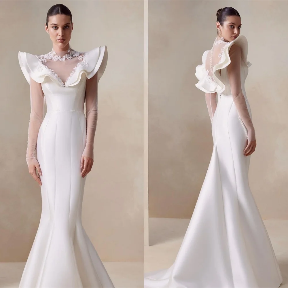 

Customized White Satin Wedding Dress Elegant Crew Neck Long Sleeves Beading Bridal Gowns Chapel Train Zipper Back Dresses