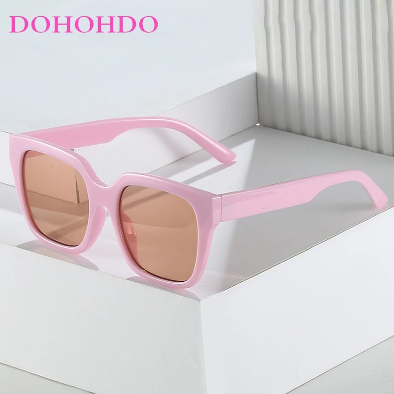 

Classic Square Sunglasses For Women Men Fashion Trendy Brand Design Big Frame Shades Unisex Outdoors Street Photography UV400