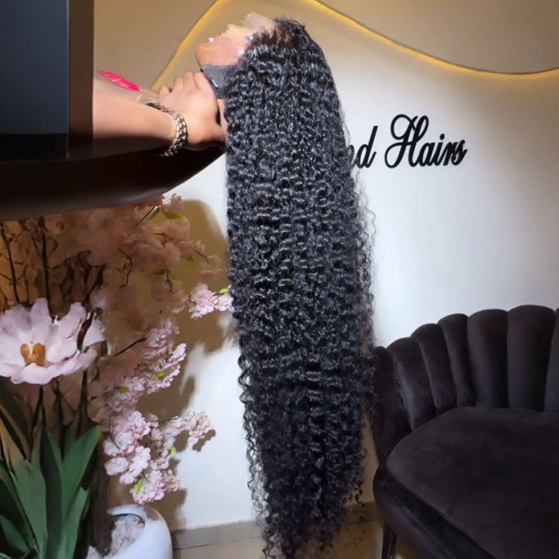 Black Color Kinky Curly 13X4X1 Lace Frontal Synthetic Wig For Black Women Ponytails Preplucked Glueless Wigs Wedding Soft Hair