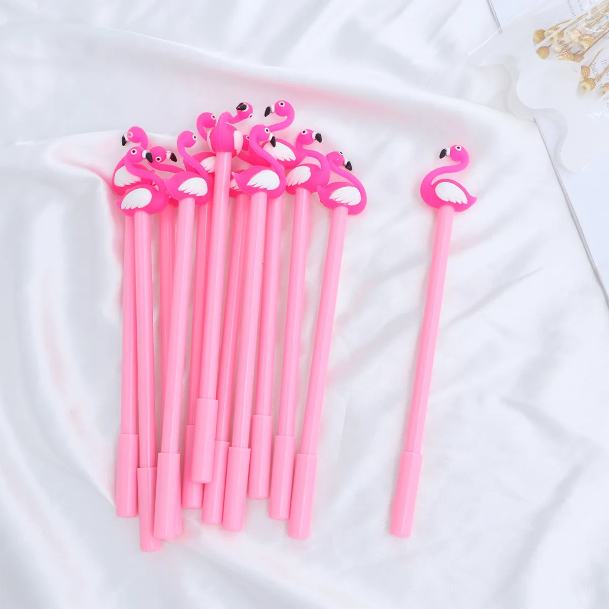 

Набор из 12 гелевых ручек «Фламинго» с черными чернилами 0,5 мм для плавного письма, креативные канцелярские принадлежности для студентов, школы и офиса