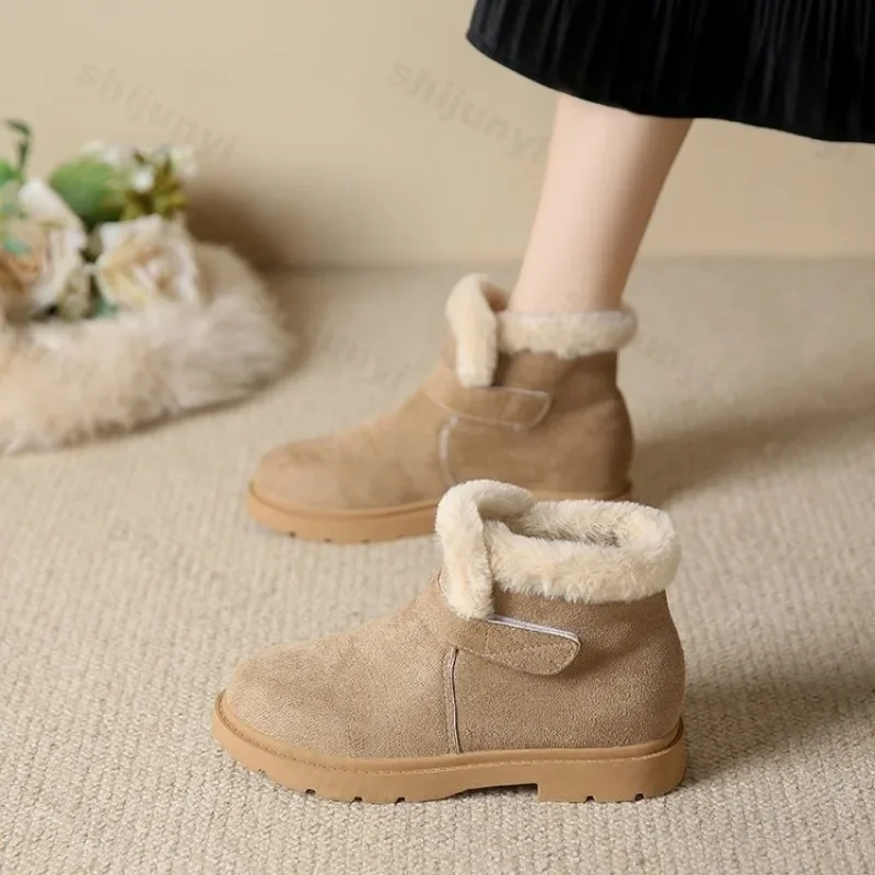 Winter Women's Boots Size 42 Warm Plush Outdoor Snow Boots 2025 Retro Platform Anti Slip Cold Resistant Short Boots Botas Mujer