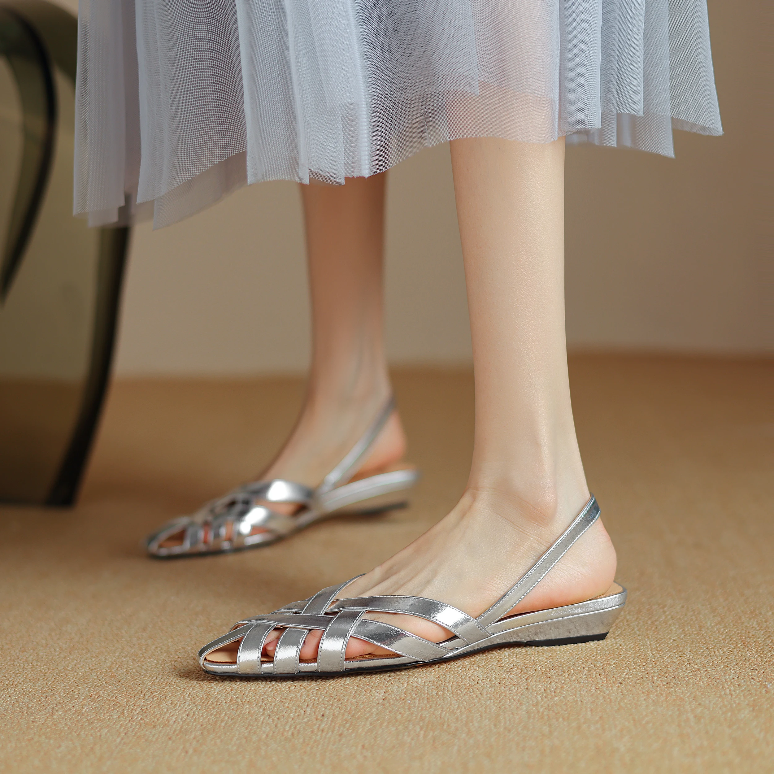 

Genuine Leather Closed Toe Roman Sandals Spring Summer New Open Toe Chunky Heel Vintage Lace Up Woven Low Heel Shoes for Women