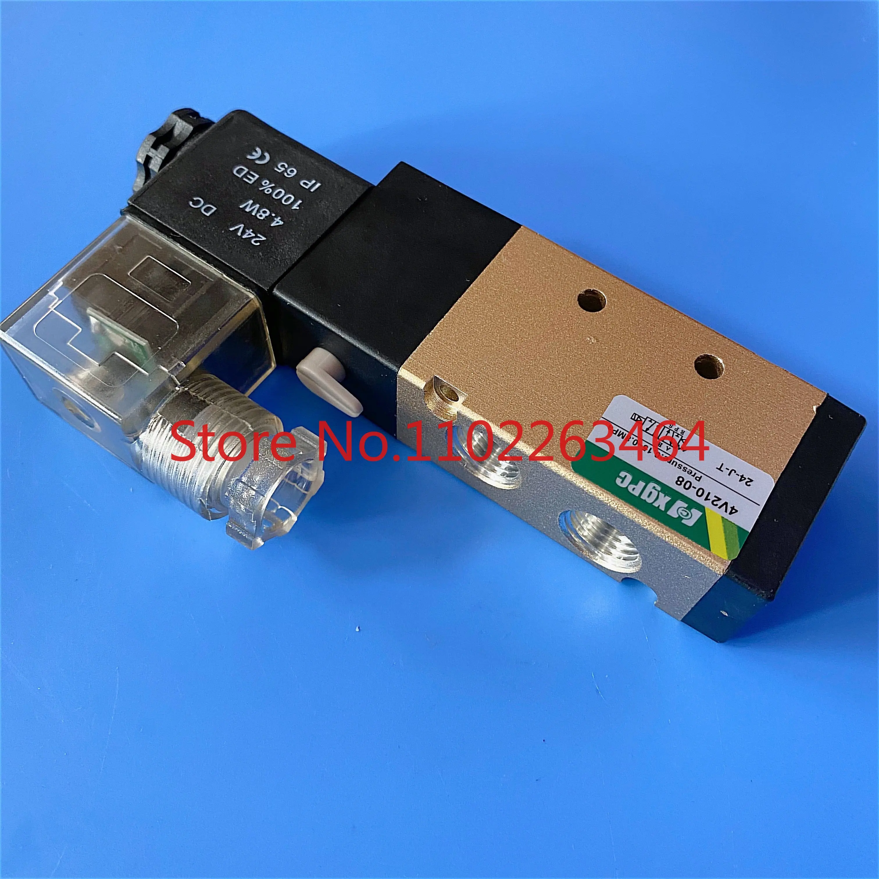 

Solenoid valve 4V210-08 two-position five-way reversing valve 4V310-10 DC24V AC220V